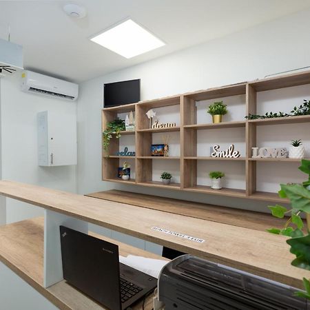 Hostel Elli Спліт Екстер'єр фото