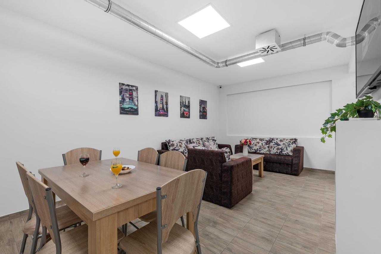 Hostel Elli Спліт Екстер'єр фото