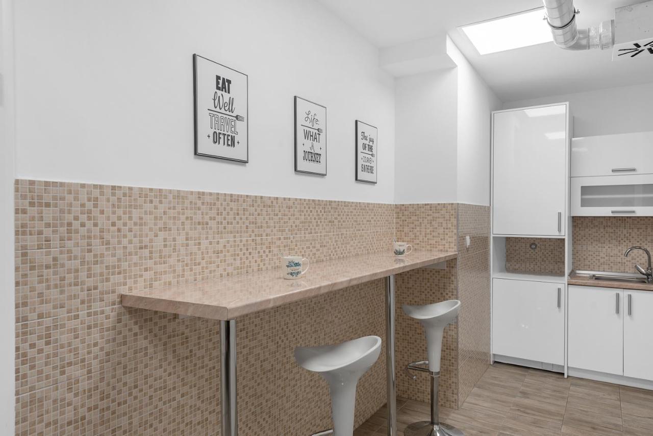 Hostel Elli Спліт Екстер'єр фото