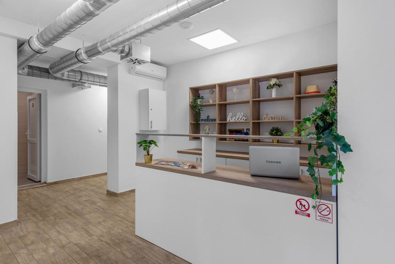 Hostel Elli Спліт Екстер'єр фото