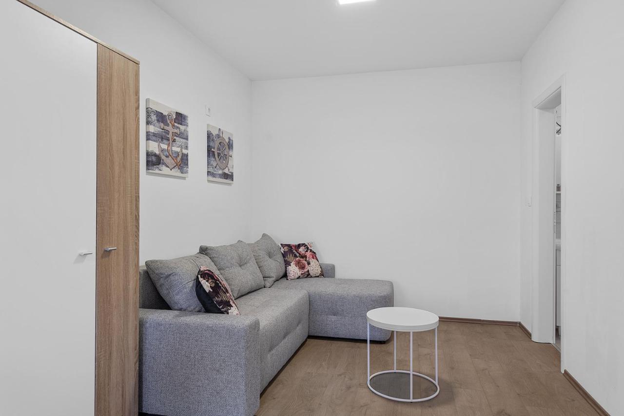 Hostel Elli Спліт Екстер'єр фото